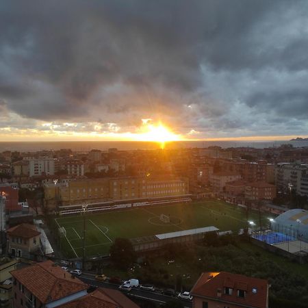 Super Vista Al Grattacielo Di Lavagna Apartamento Exterior foto