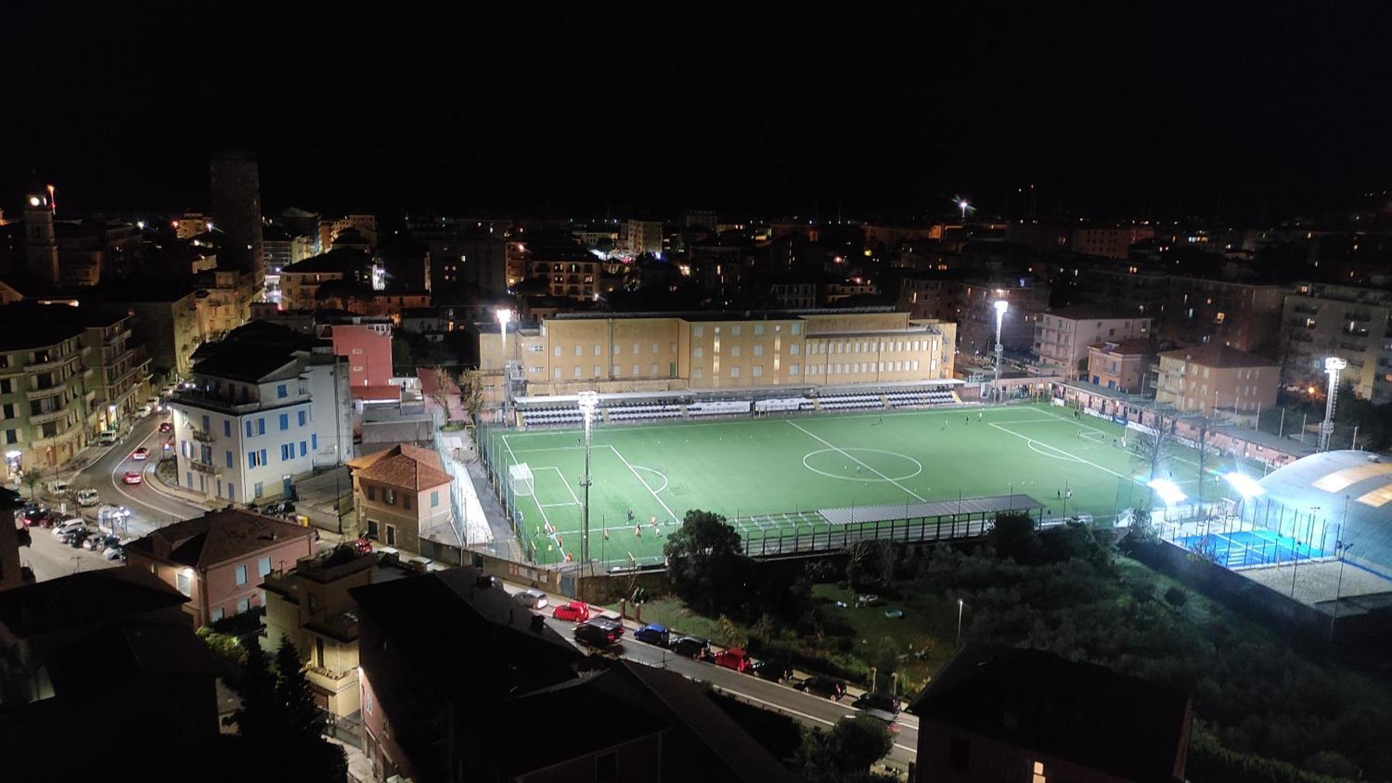 Super Vista Al Grattacielo Di Lavagna Apartamento Exterior foto